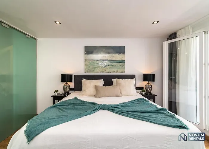 Luxurious Beachside In The Heart Of Puente Марбелья