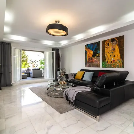 Luxurious Beachside In The Heart Of Puente * Marbella