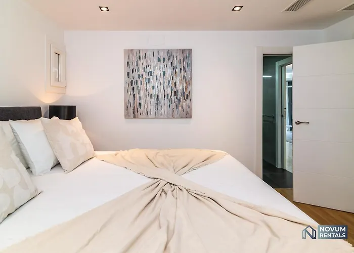 Апартаменты Luxurious Beachside In The Heart Of Puente *