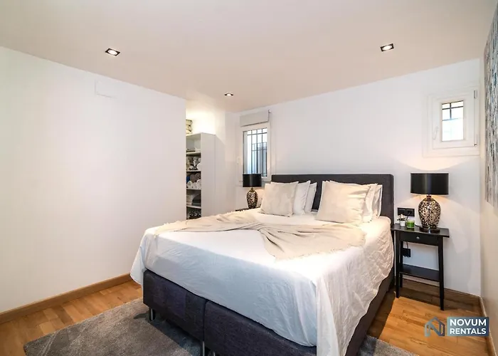 Luxurious Beachside In The Heart Of Puente